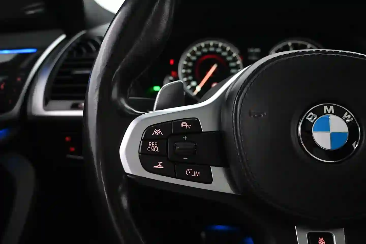 Car Image - 5Bp7GrCrsoJoso1rIk5cgE