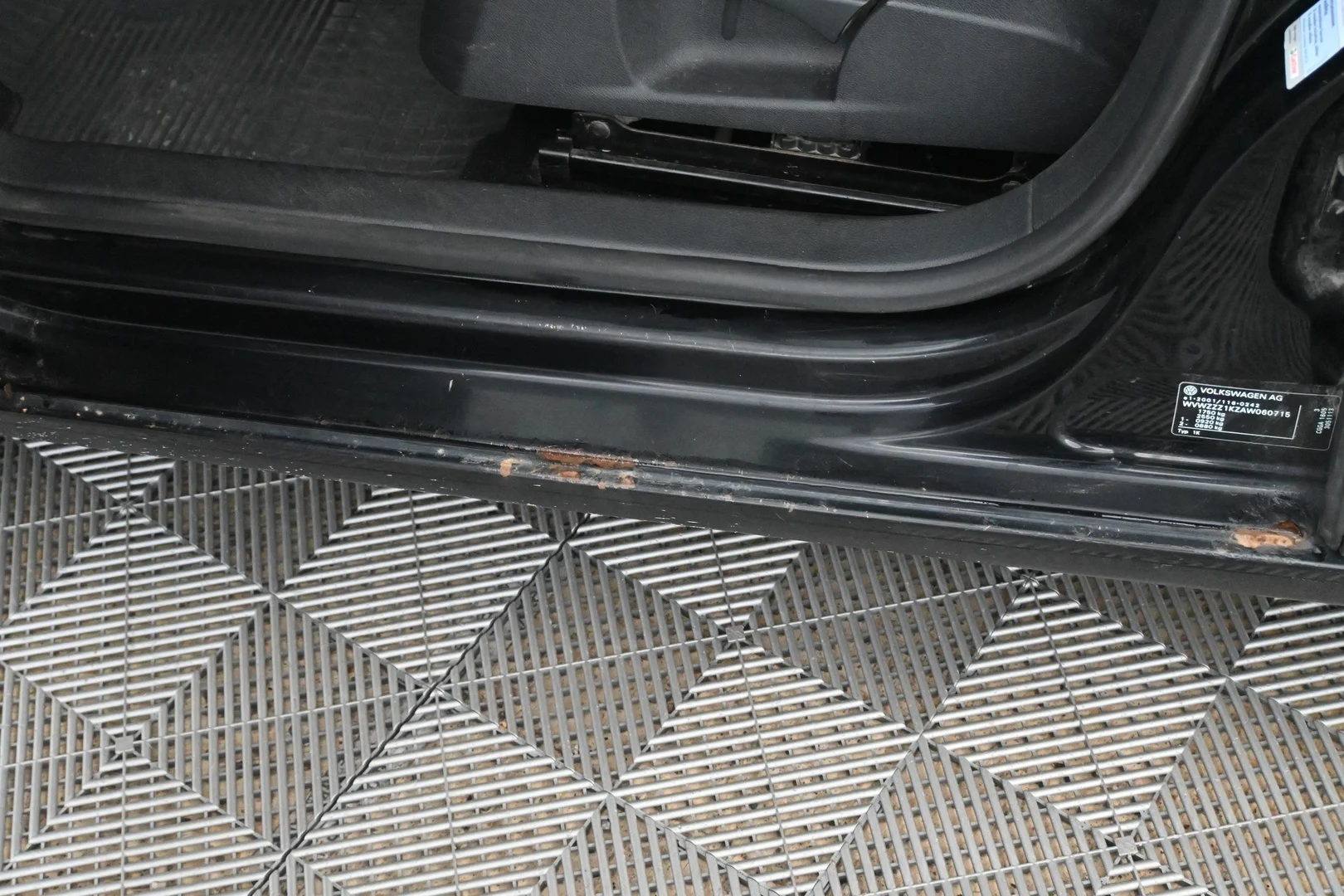 Car Image - 2PXsxXCC0pbYeSgkF7En29