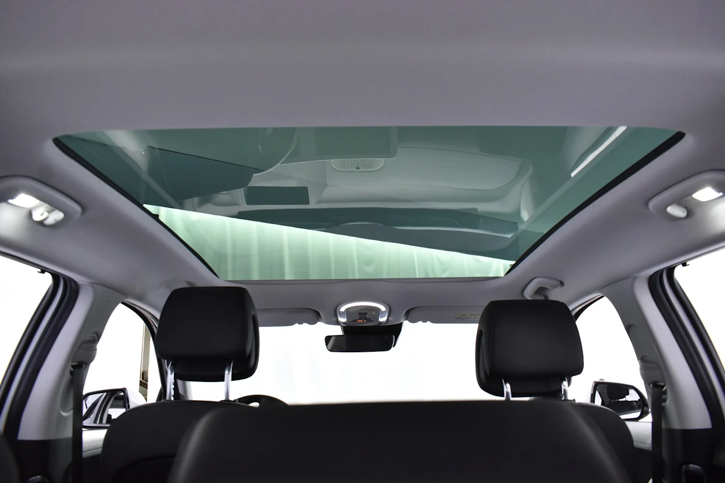 Car Image - 5pFK3cvWc9qWJDmHif7Uzc