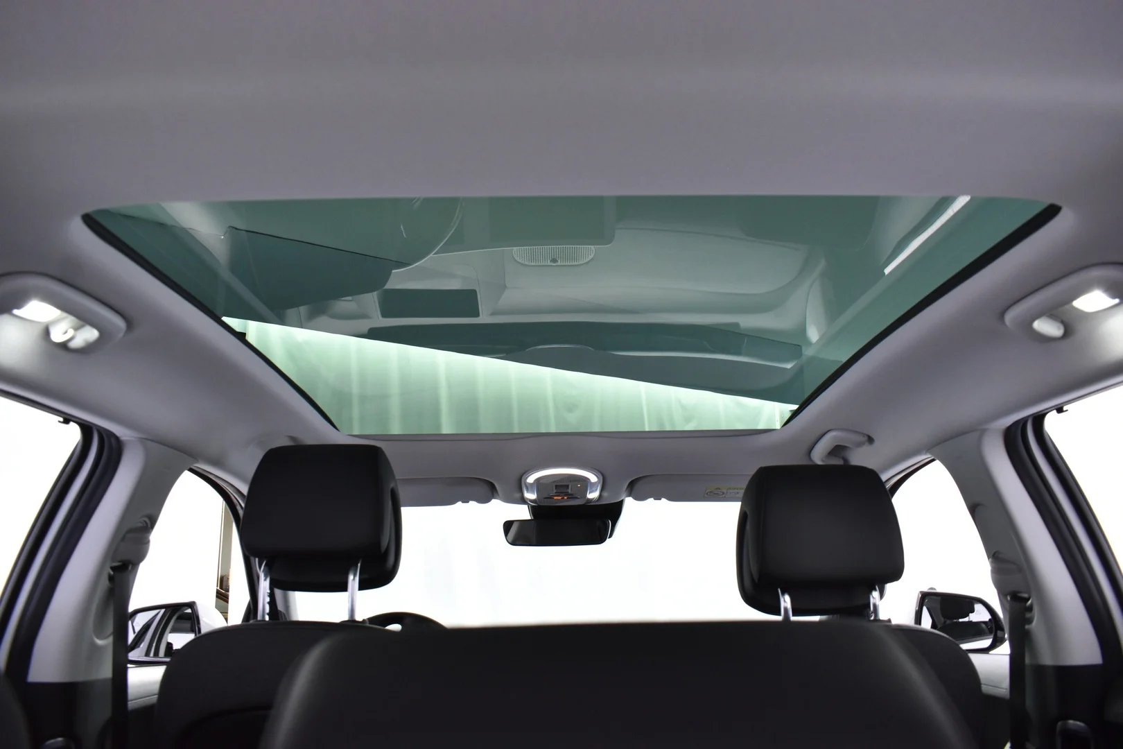 Car Image - 5pFK3cvWc9qWJDmHif7Uzc
