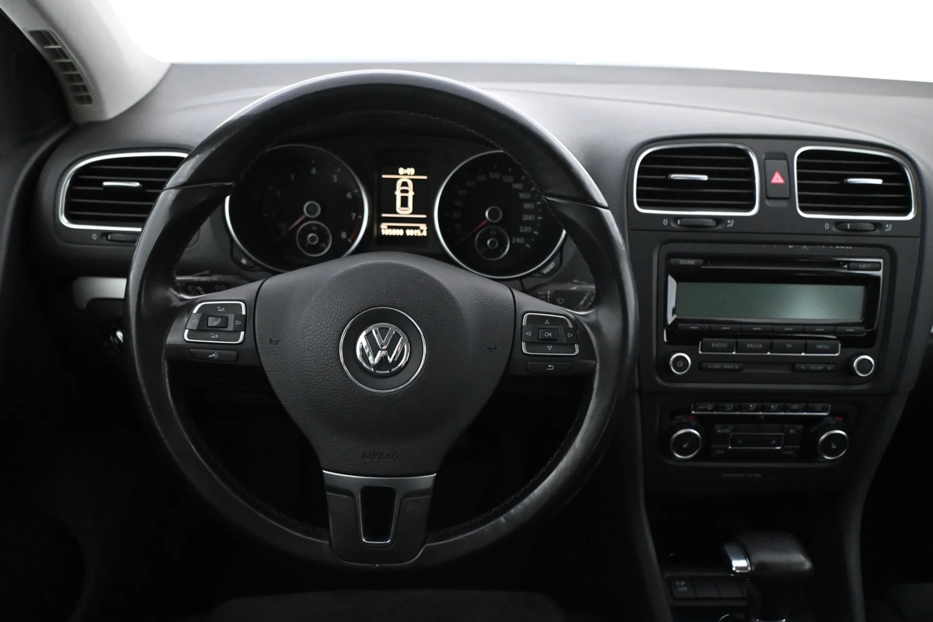 Car Image - 5U10idFNF65OTXwch644Mj