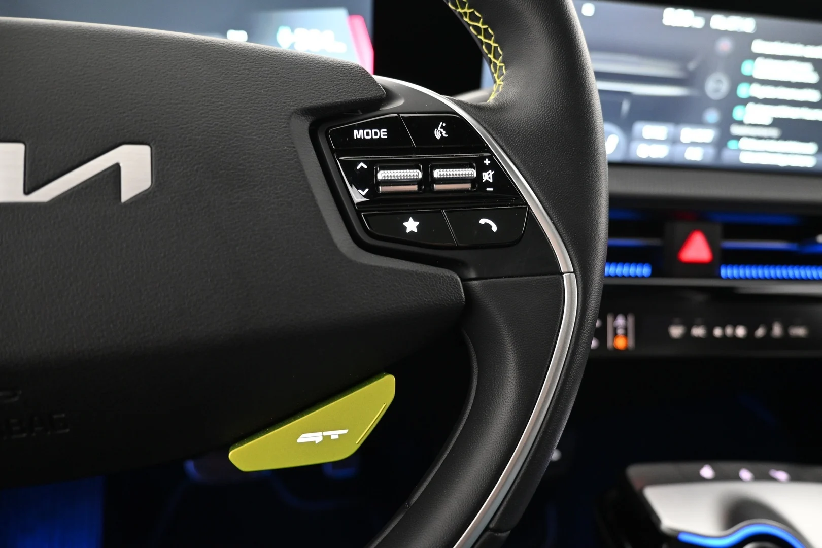 Car Image - RRraQcfYtLAEPiGylvmlW