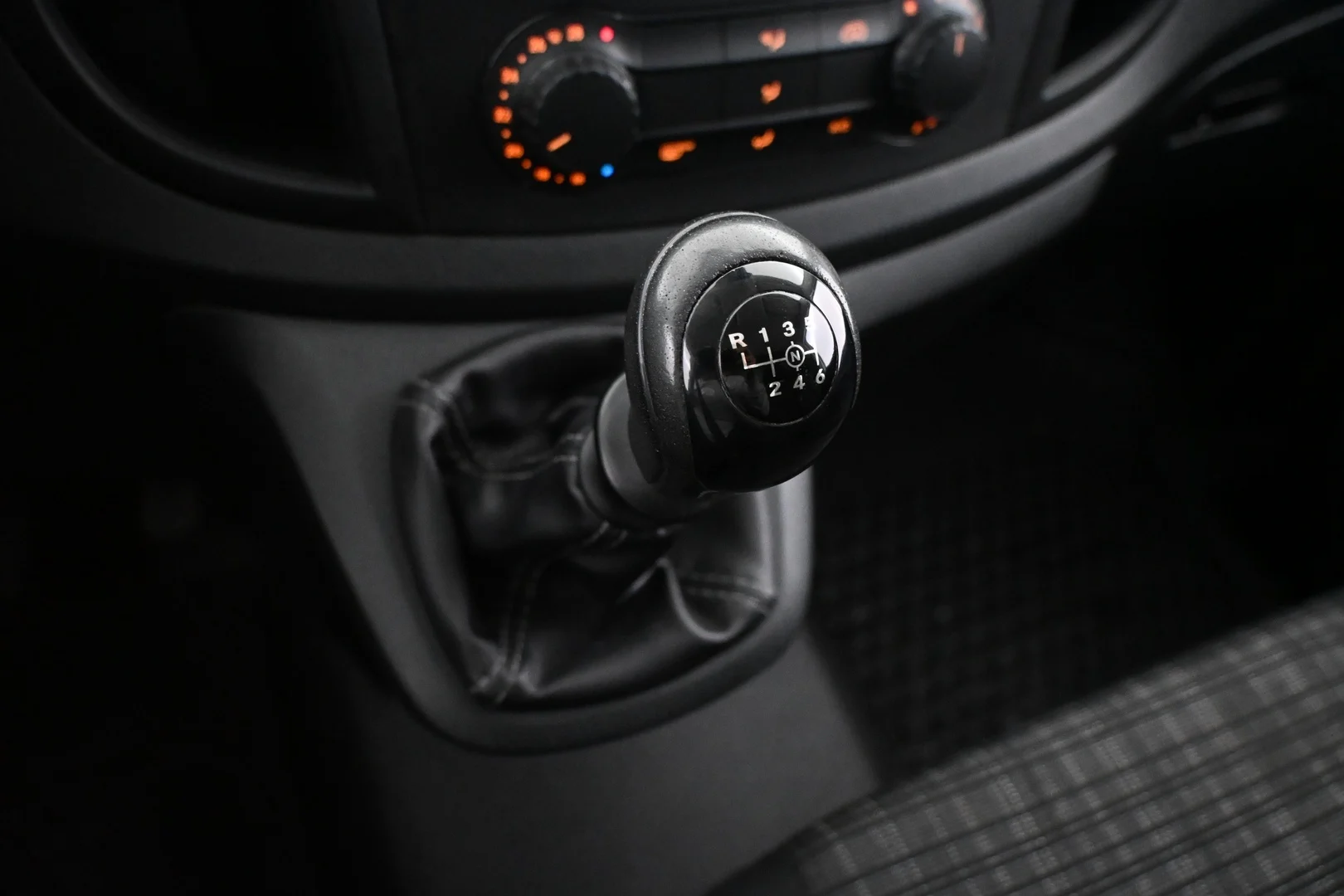 Car Image - 1hGqOhn4d4Bvr6nmbkgrod