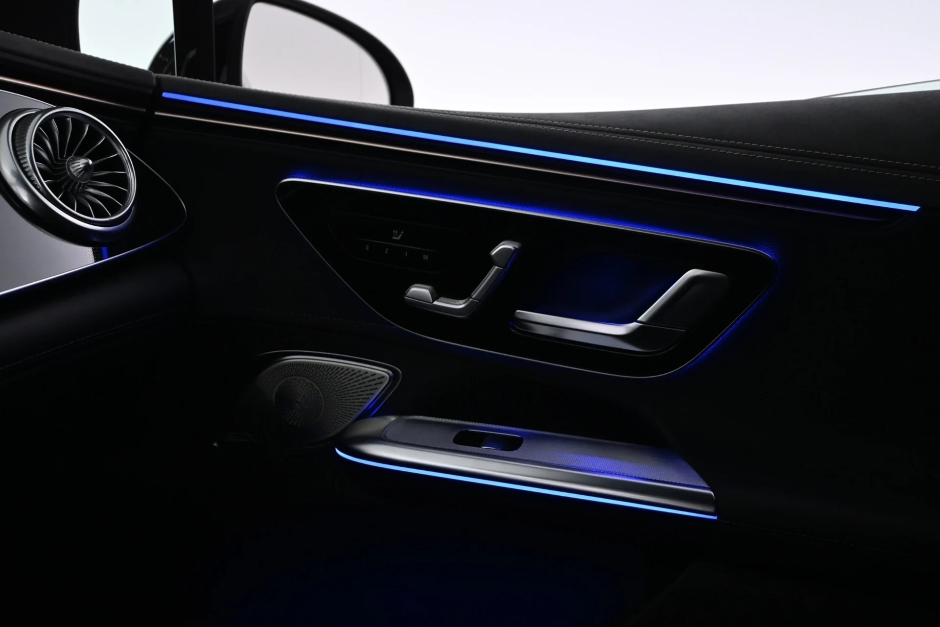 Car Image - vvV9lfCXcWI4wRsFN7Plo