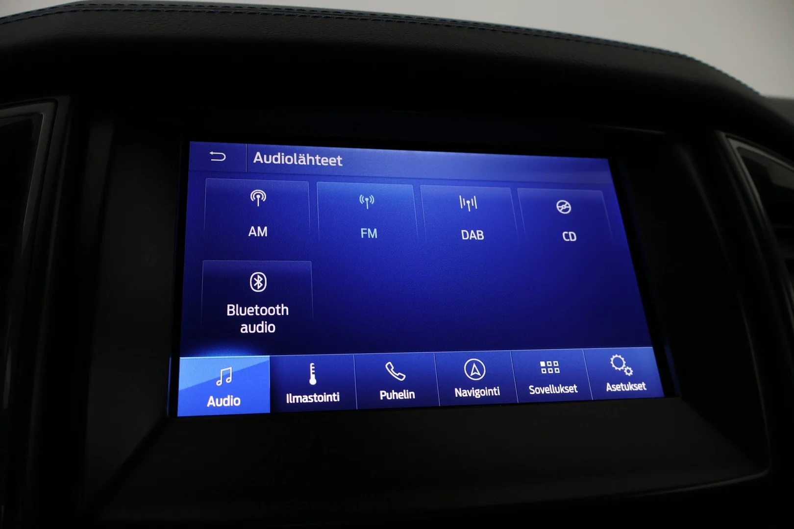 Car Image - 3iE8AYdHphGr8HwEWTKEWJ