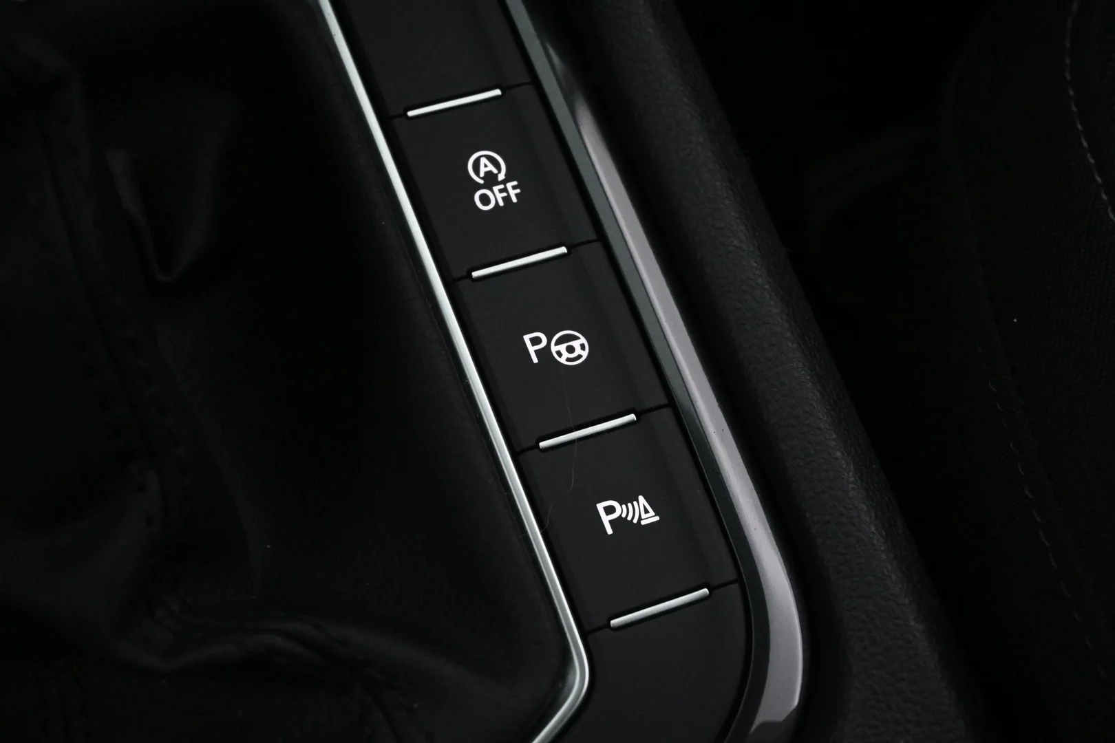 Car Image - 1MDQMv69anjWhttmJ2tJaQ