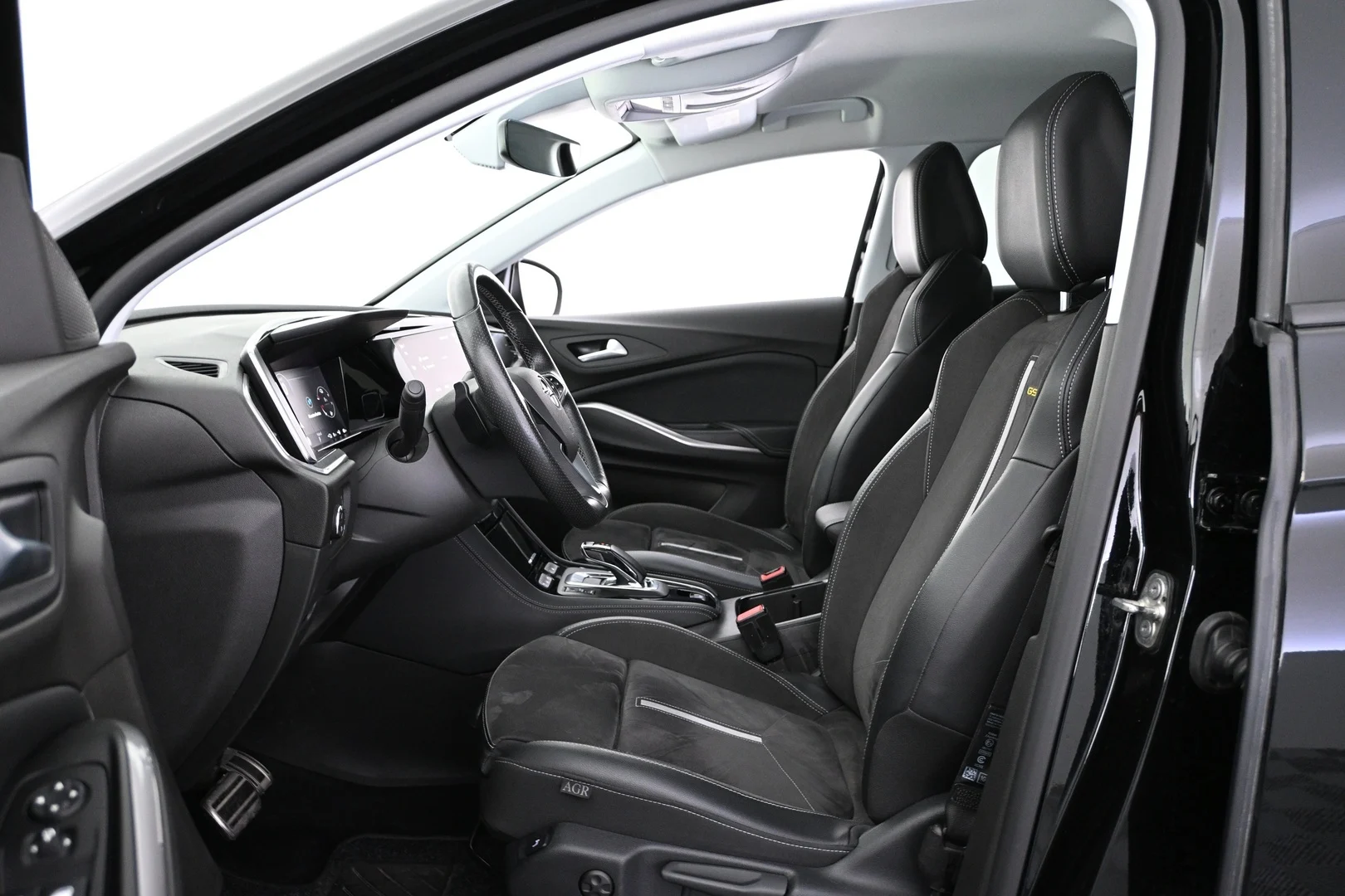 Car Image - 53657wB6Lw1yFjUozG5y7d