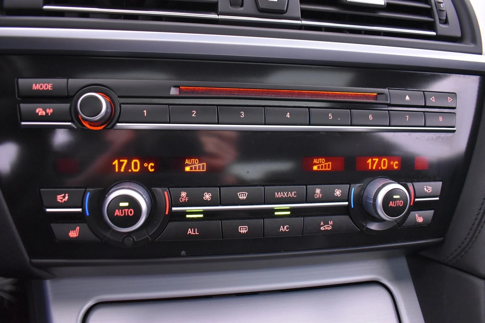 Car Image - 2AcqzMlbVcLCyTPz04F3wL