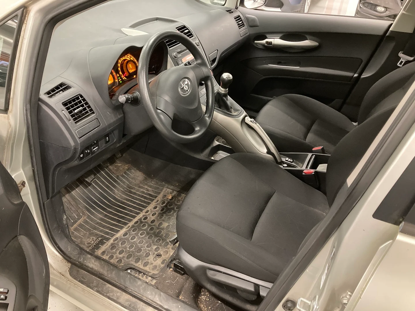 Car Image - 6Wd3JjoM3Jnn5Nb9G0JUSt