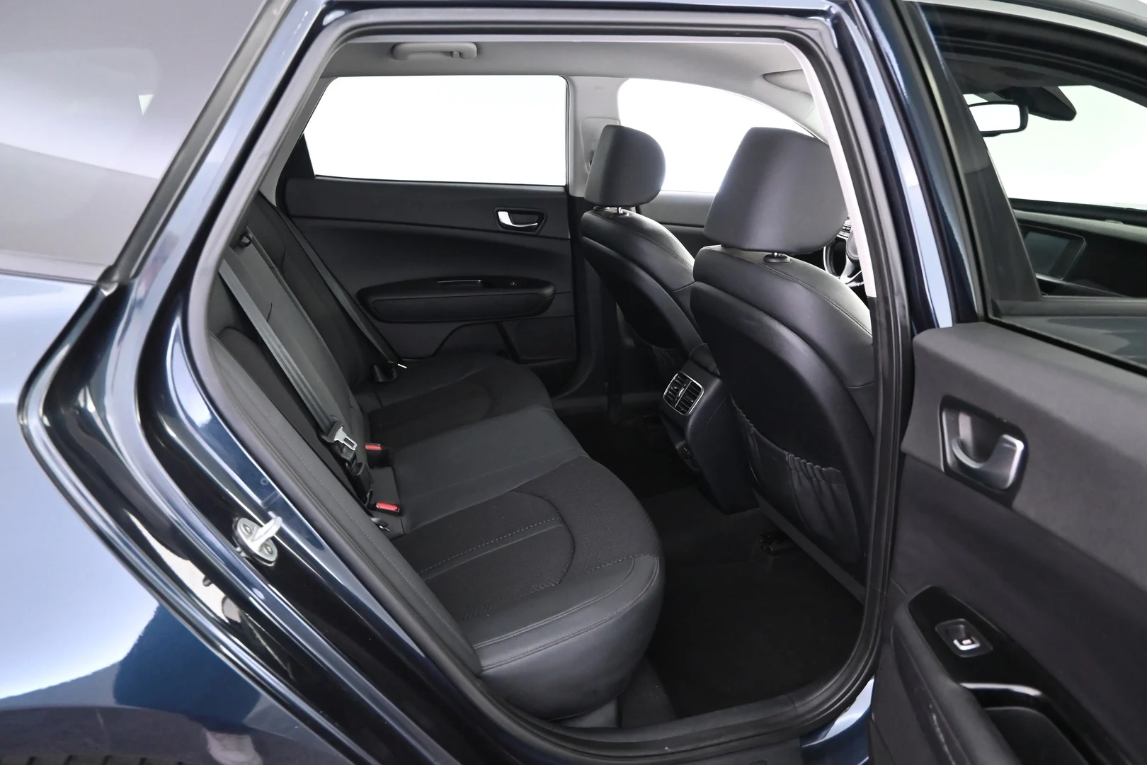 Car Image - 3gkwCeGtRgchU01o0tVmOB