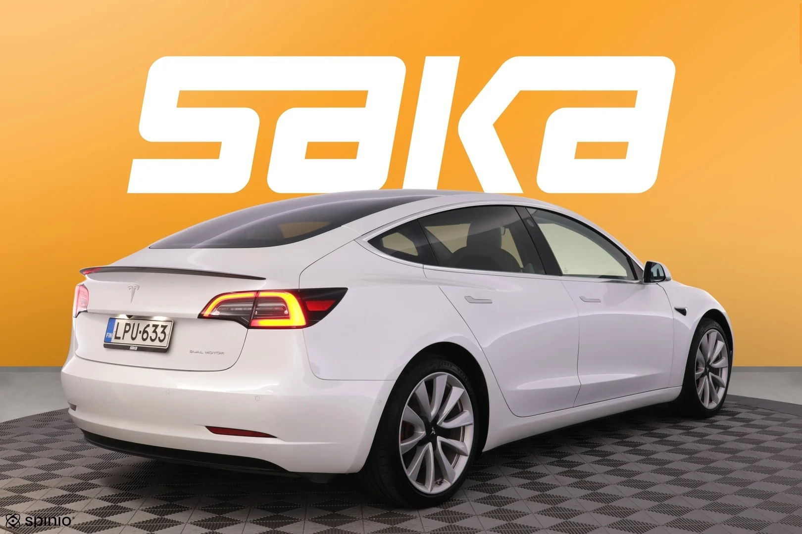 Car Image - 32bG4j6G3bhMiR9aYchua2