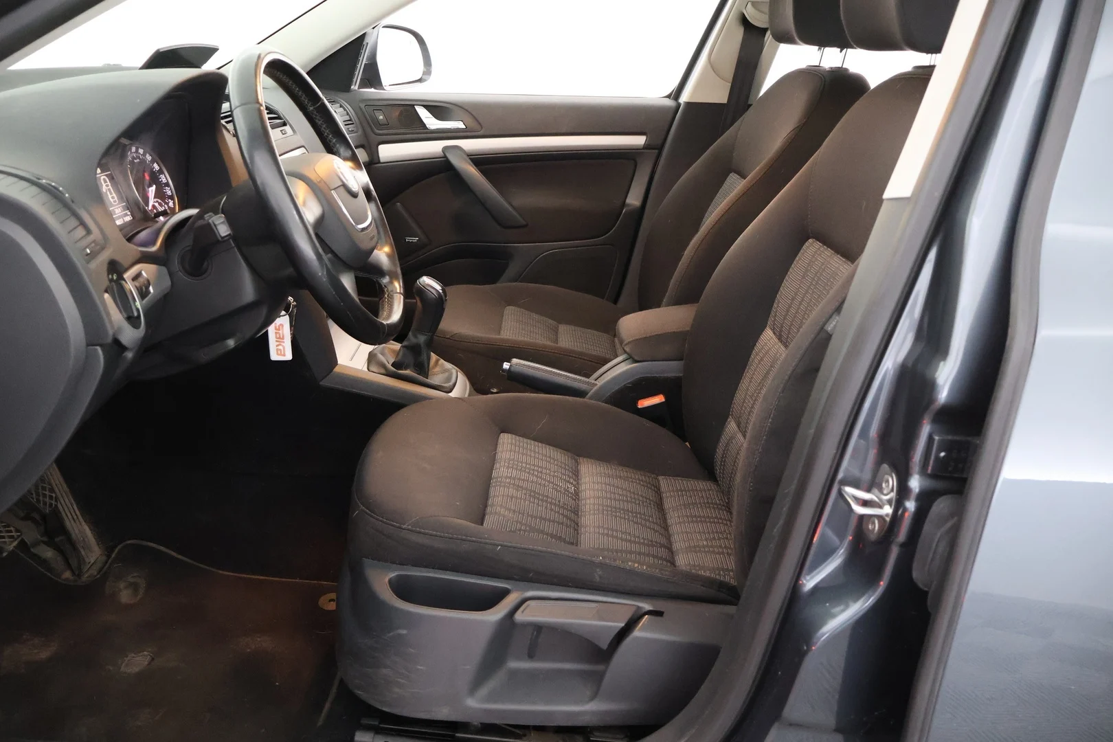 Car Image - 4FCNdGHtpWK3OuxywFmdBm