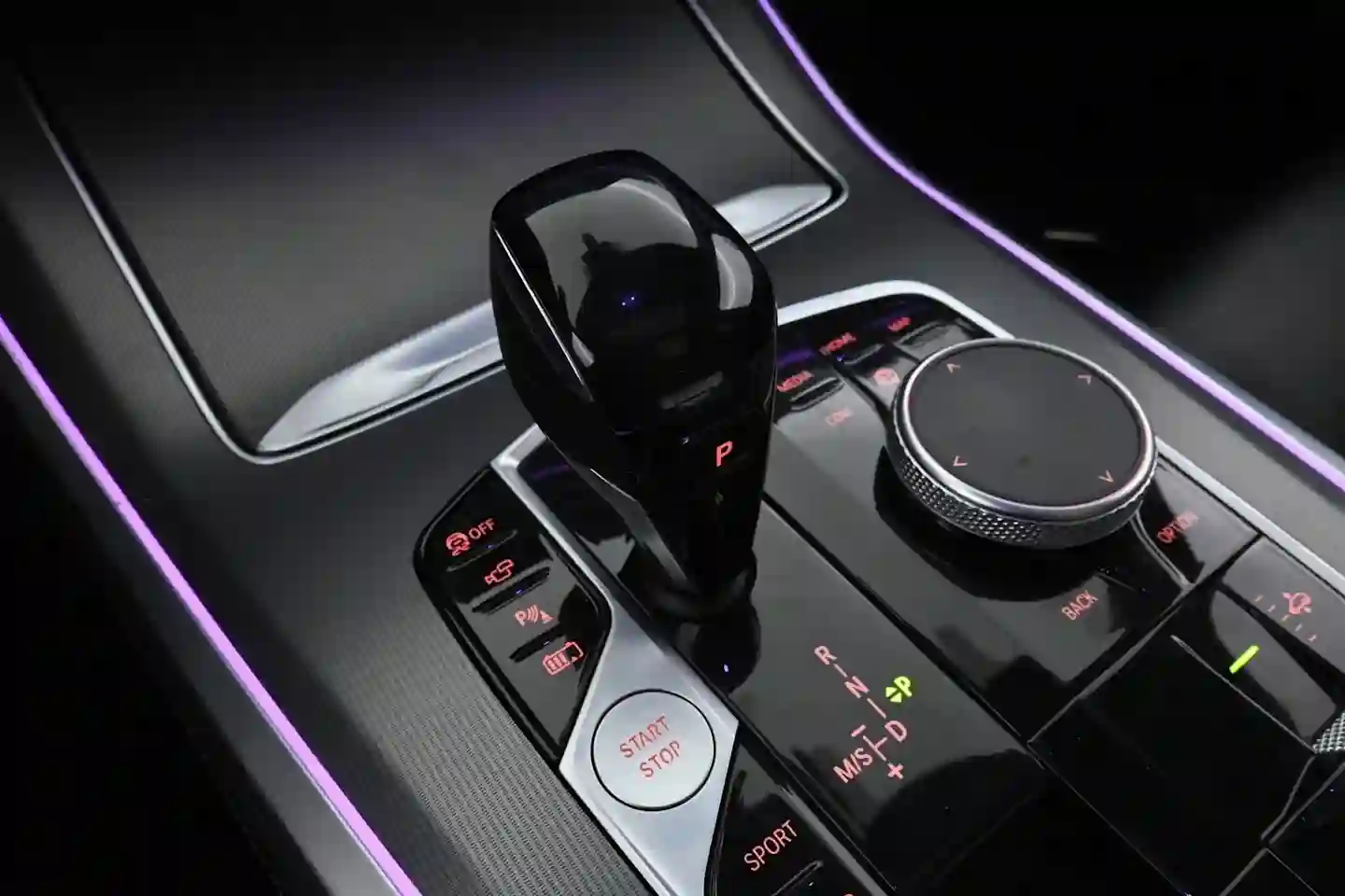 Car Image - Sv62XHijIJm7wCdT6iU6F