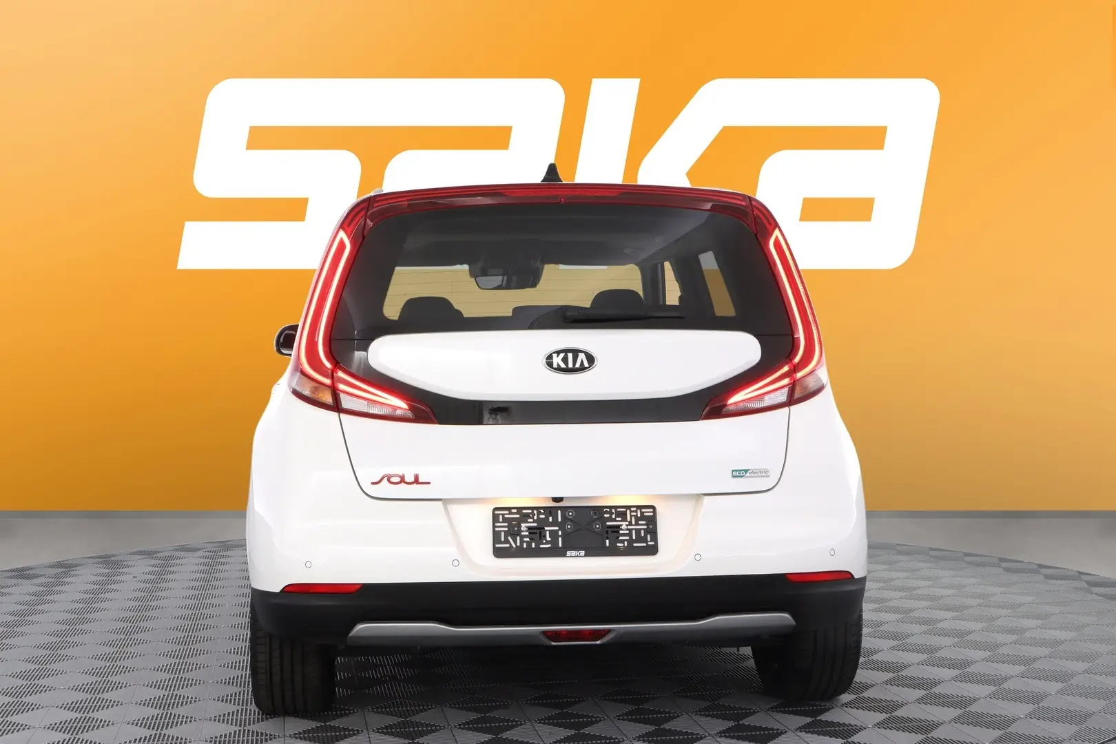 Car Image - 3BnMGAGScN5WFk4l8gI5ON
