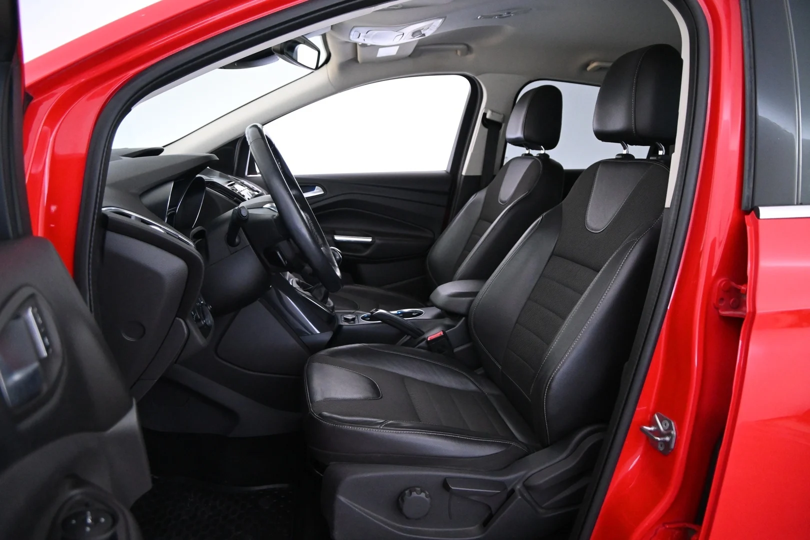 Car Image - 4M9CwUYZBEYrgNSxNn6oRM