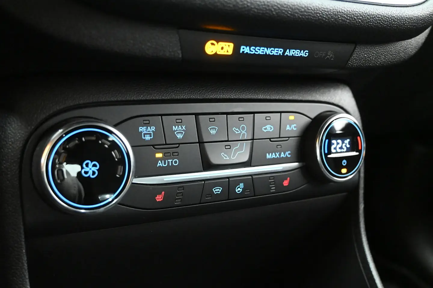 Car Image - 2nSlkwUu7t3oUc2jXfBVSi