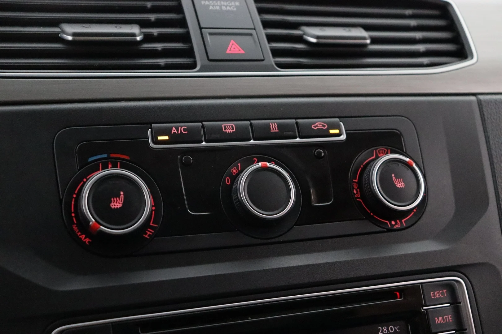 Car Image - 6CE707vTjlWGVnspzBL2XB