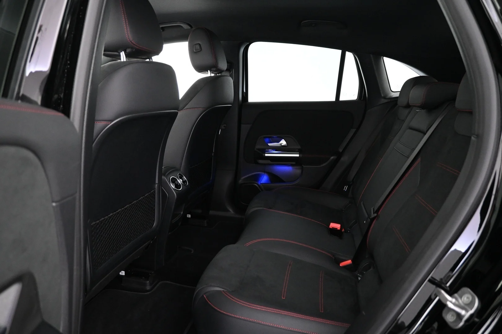 Car Image - 7MiZdp5eqcvrJRdQl1JFYs