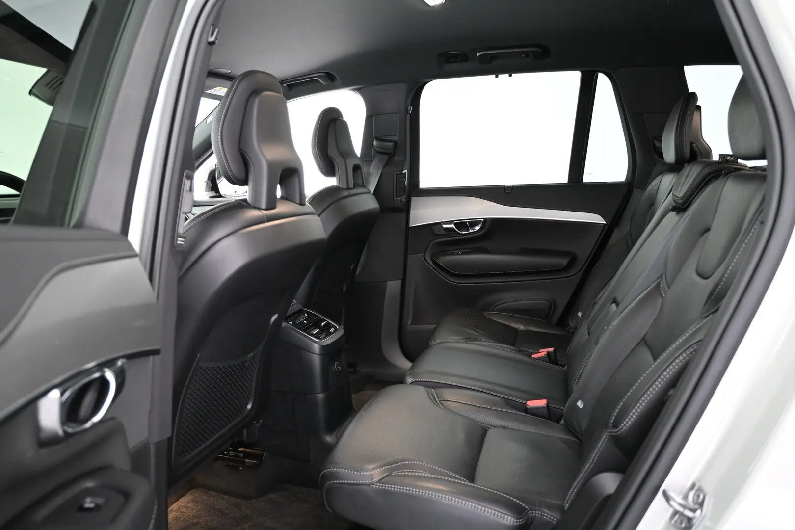 Car Image - 5jlMHhCNs6T3opcfltLOc2