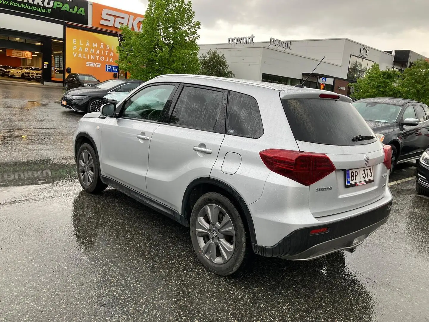 Car Image - 2BJRSTh8E8B8L9v99jmTJ7