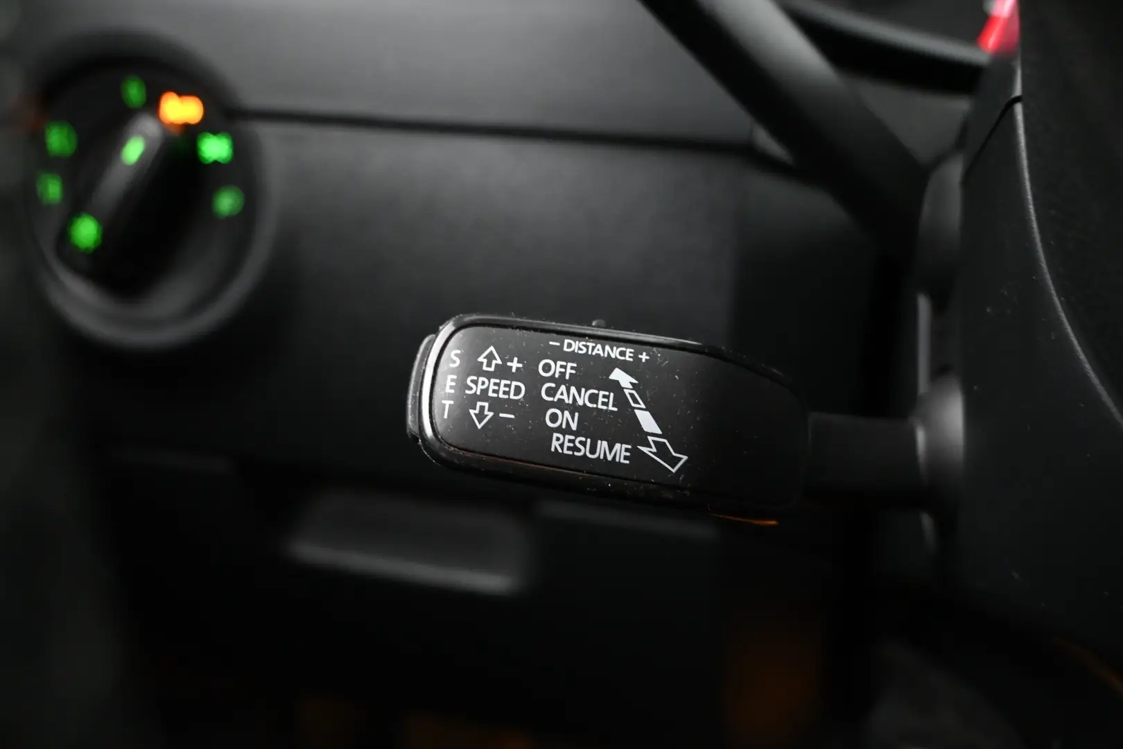 Car Image - 7sO8E5x2cp5sx5L7TI8sZL