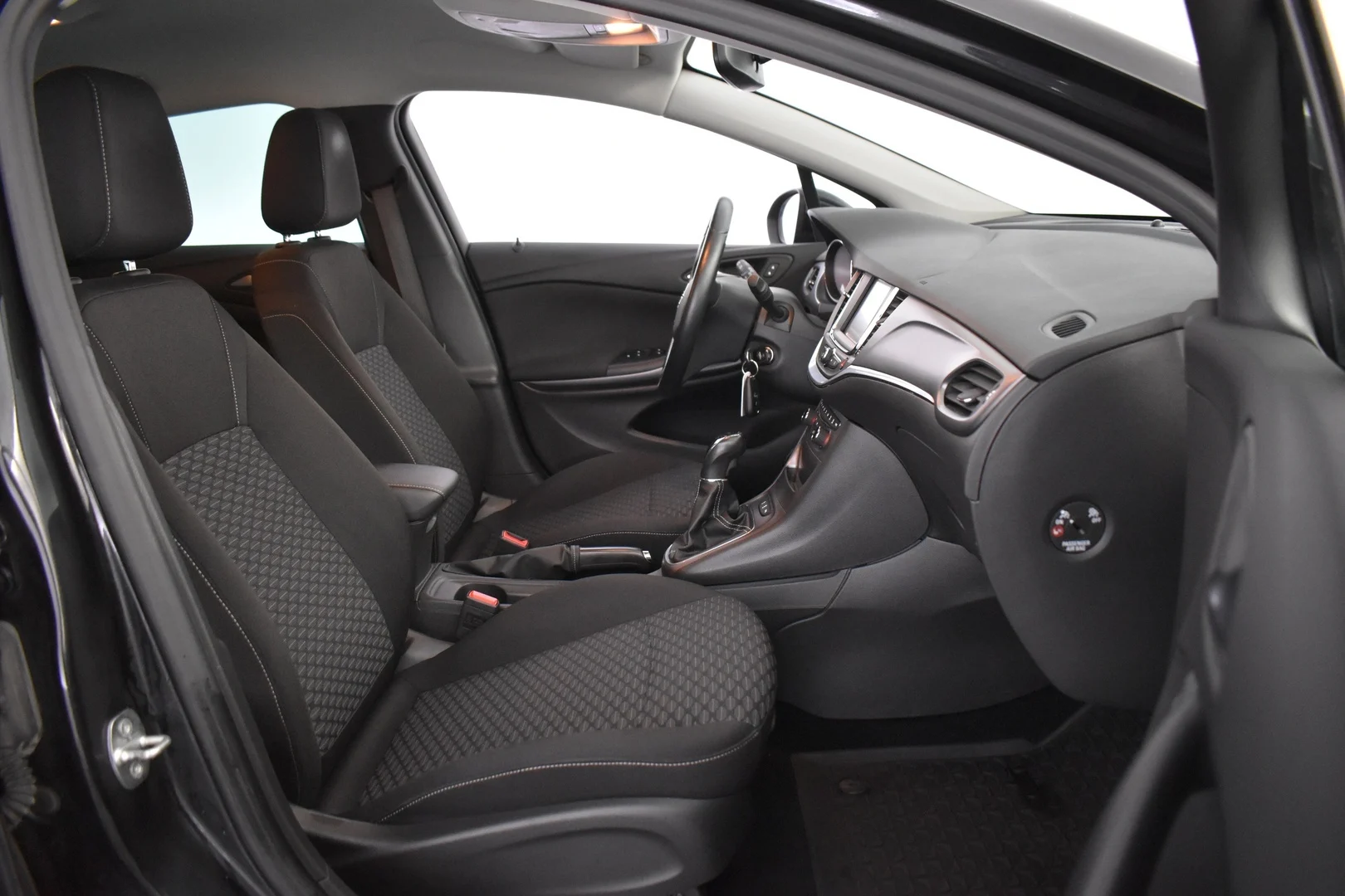 Car Image - 6Es8UeYl5gqnacETouBRHl