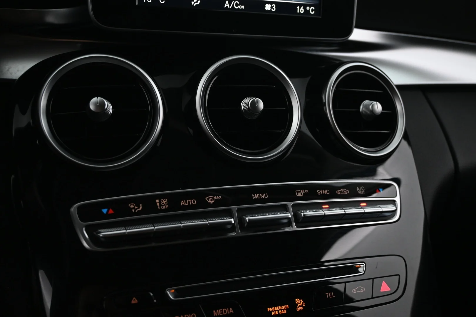 Car Image - 2RDZe9CWTRNtHMzQ1YHiVU
