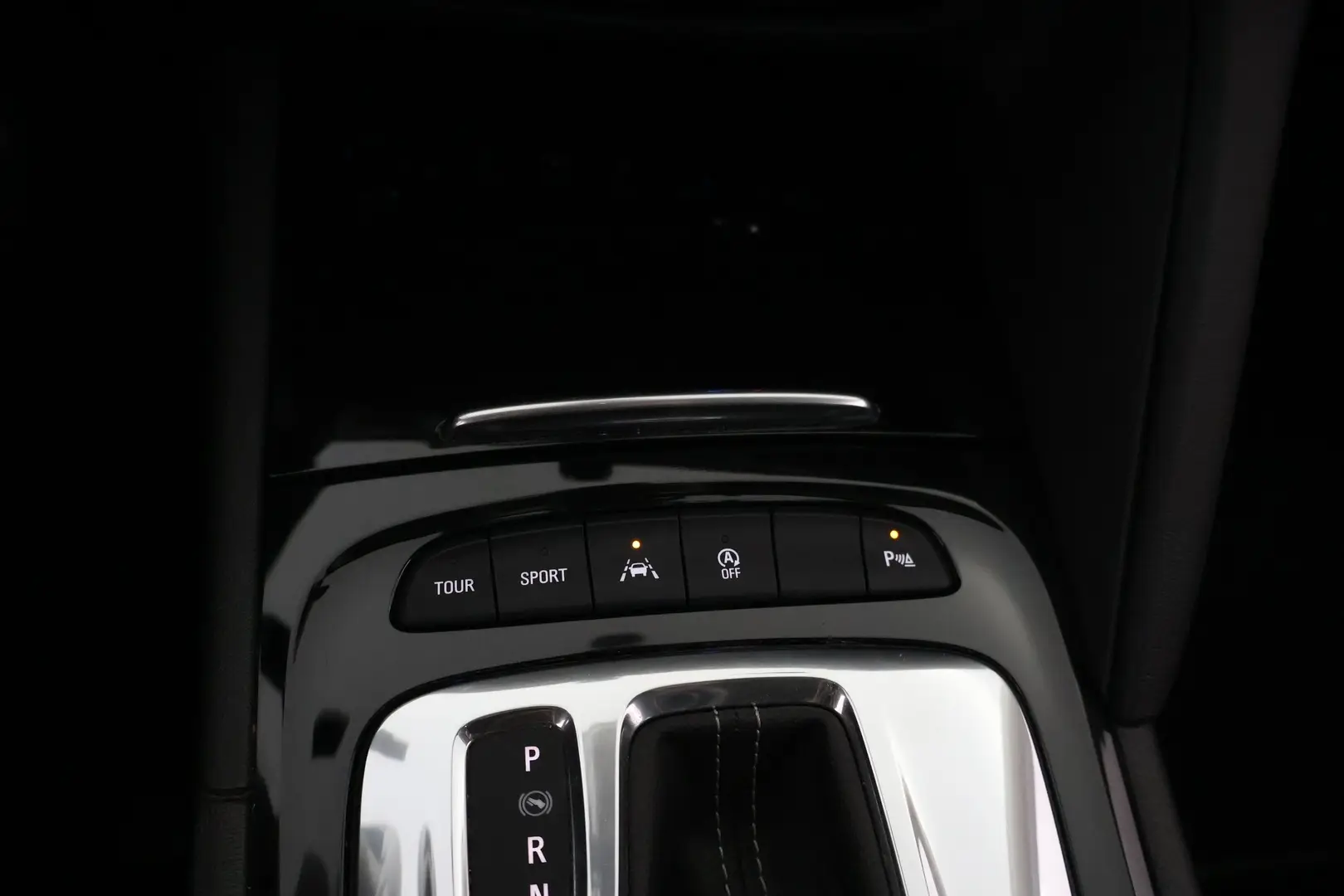 Car Image - 7jG3em0Dm8CXcHsRyp4amz