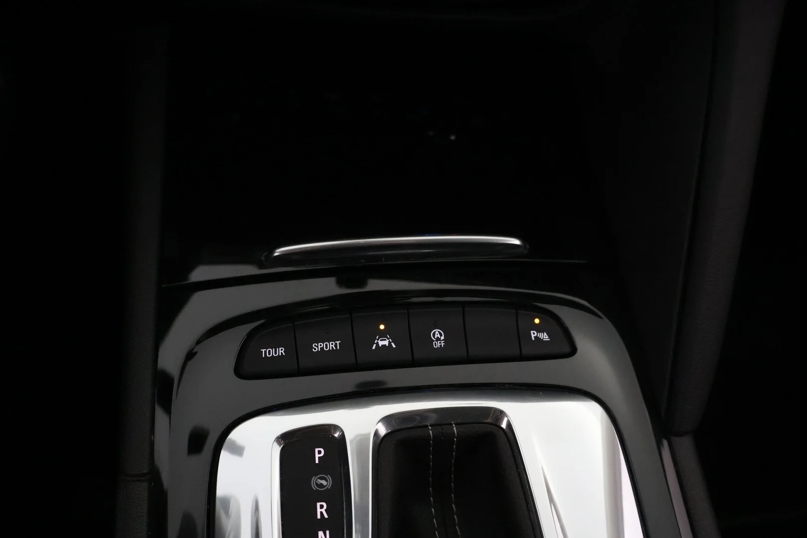 Car Image - 7jG3em0Dm8CXcHsRyp4amz