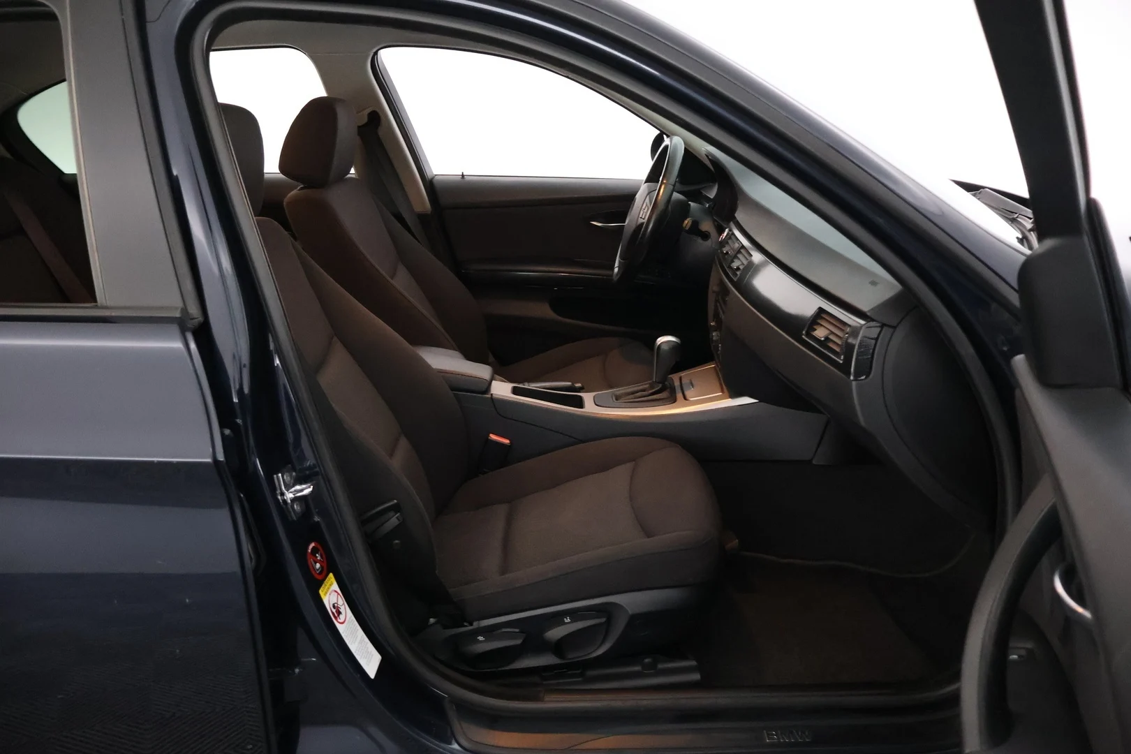 Car Image - 2OfMKBMN5IoAJHYinkKHMA