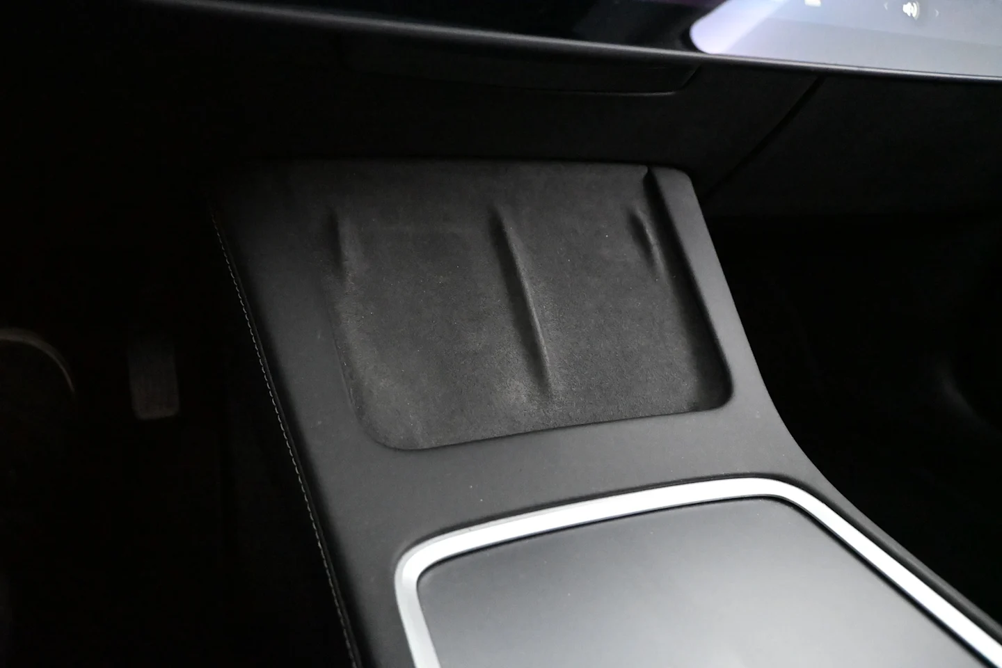 Car Image - 4Rnsq1HlkOqxABo5PNBQJI