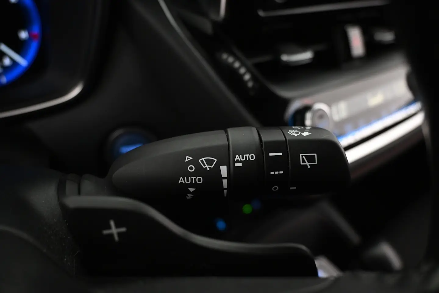 Car Image - 1Vr30HtVO6SFn3jMo4Mguj
