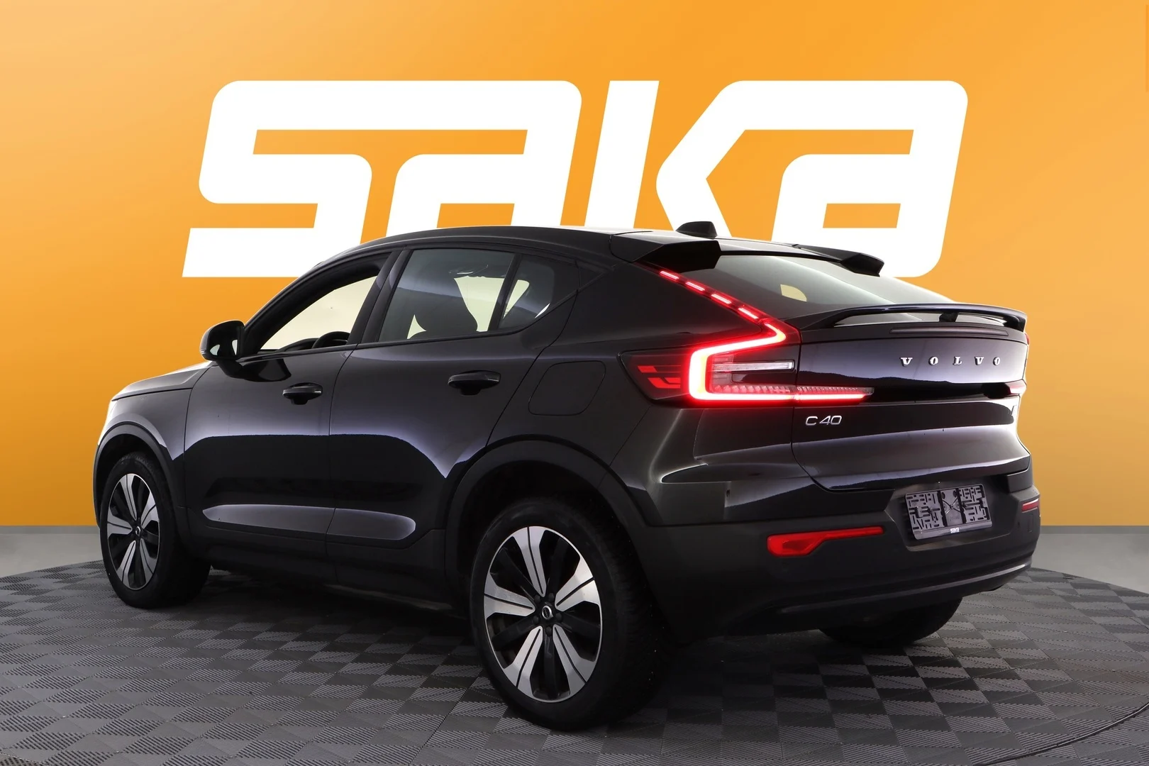 Car Image - 5ahwXkM3wurUkDDDPxl7w0