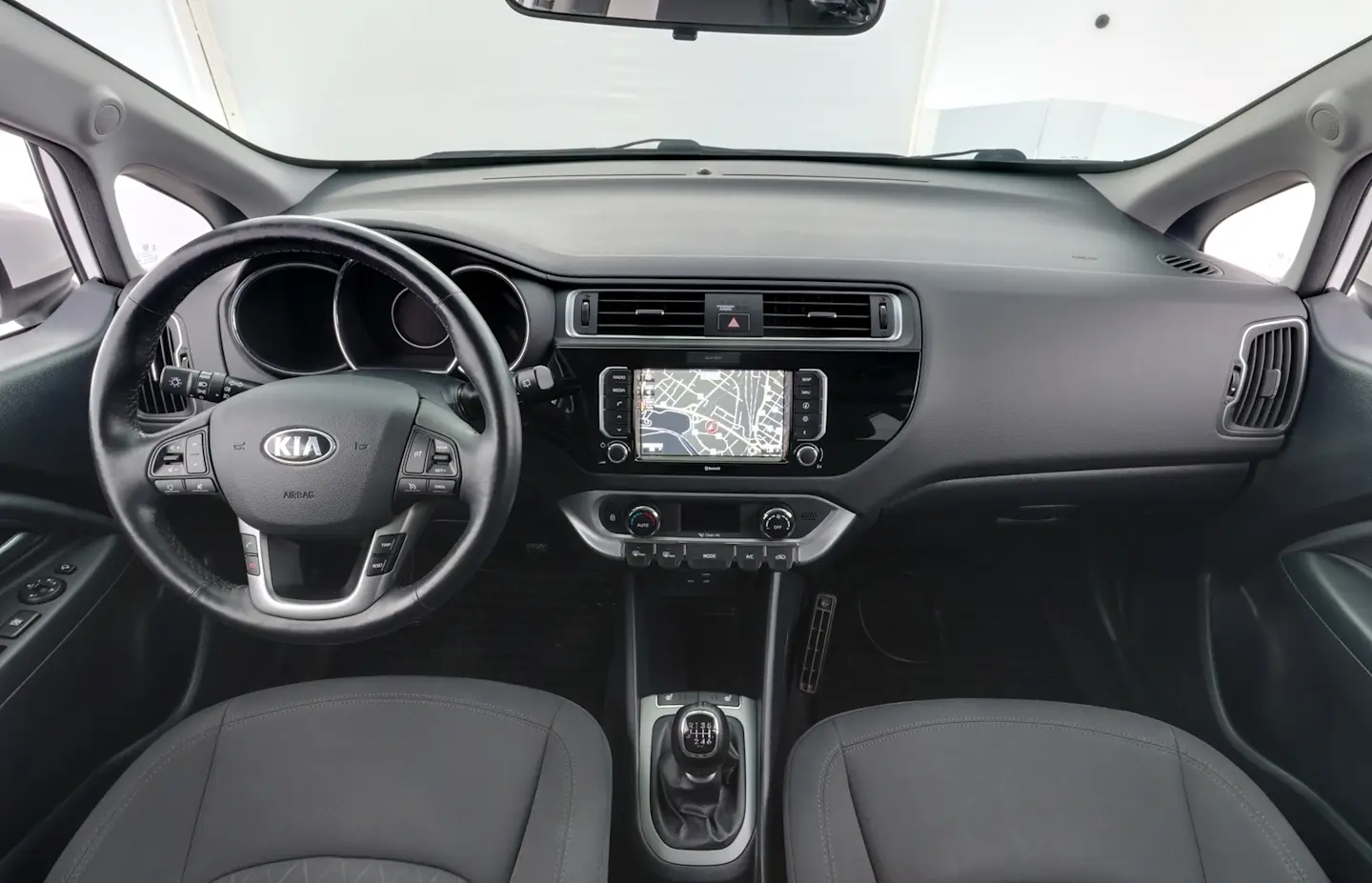 Car Image - 4Y4tz2SOYvpXJdzBQrNOXi