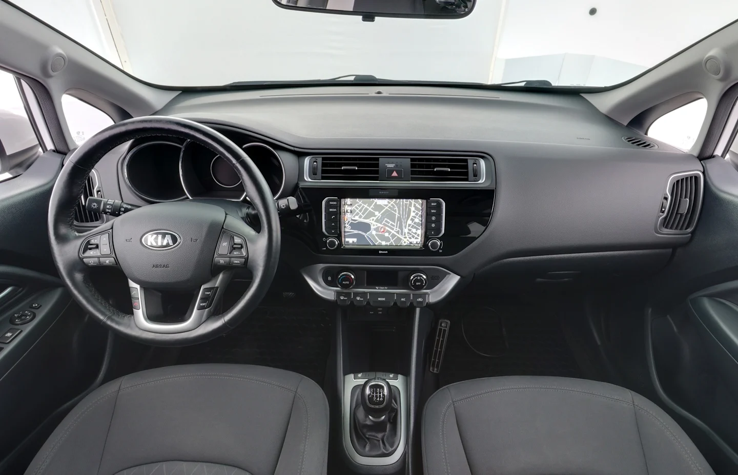 Car Image - 4Y4tz2SOYvpXJdzBQrNOXi