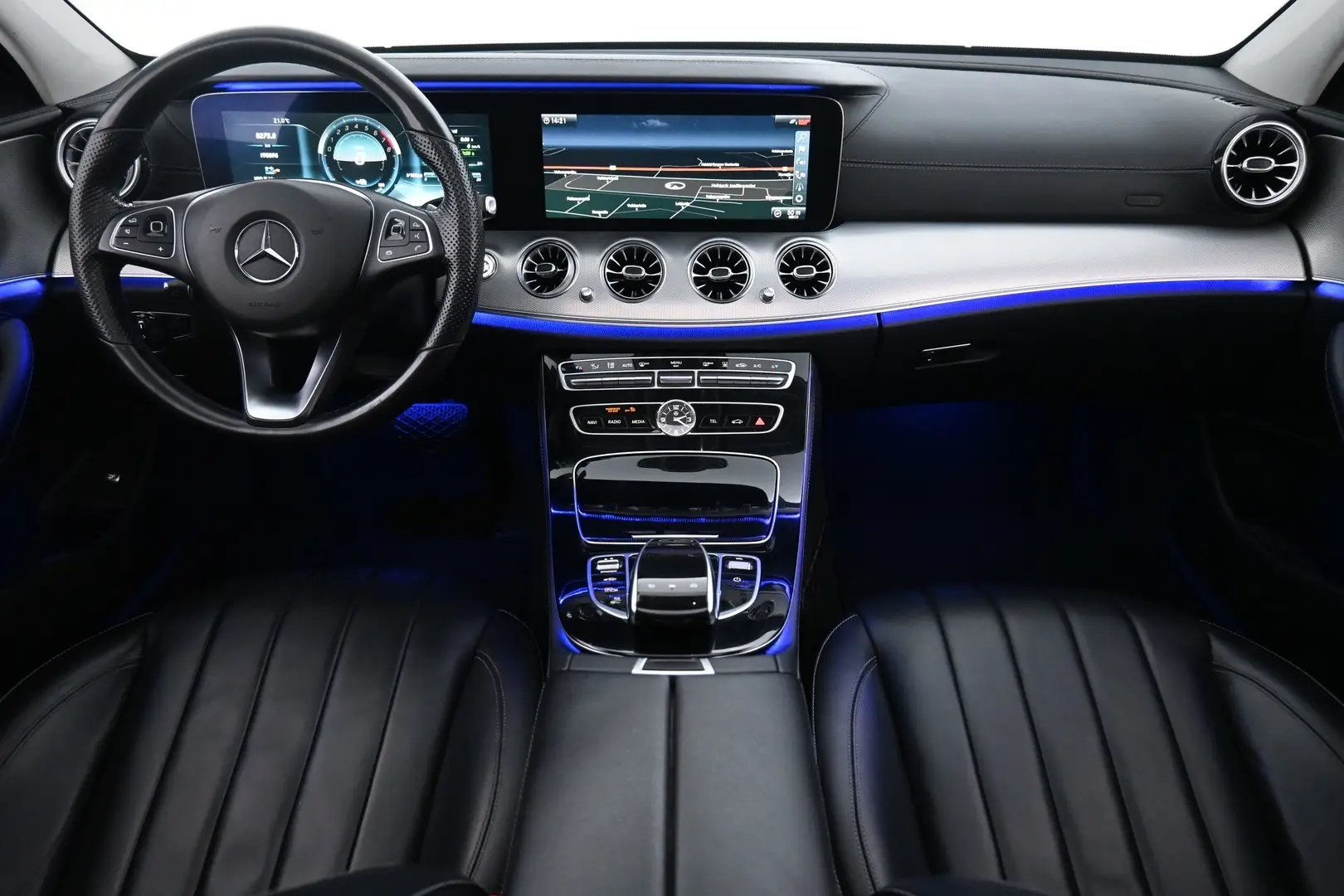 Car Image - 4N6BhU8ahzxI09MTIzBx4S
