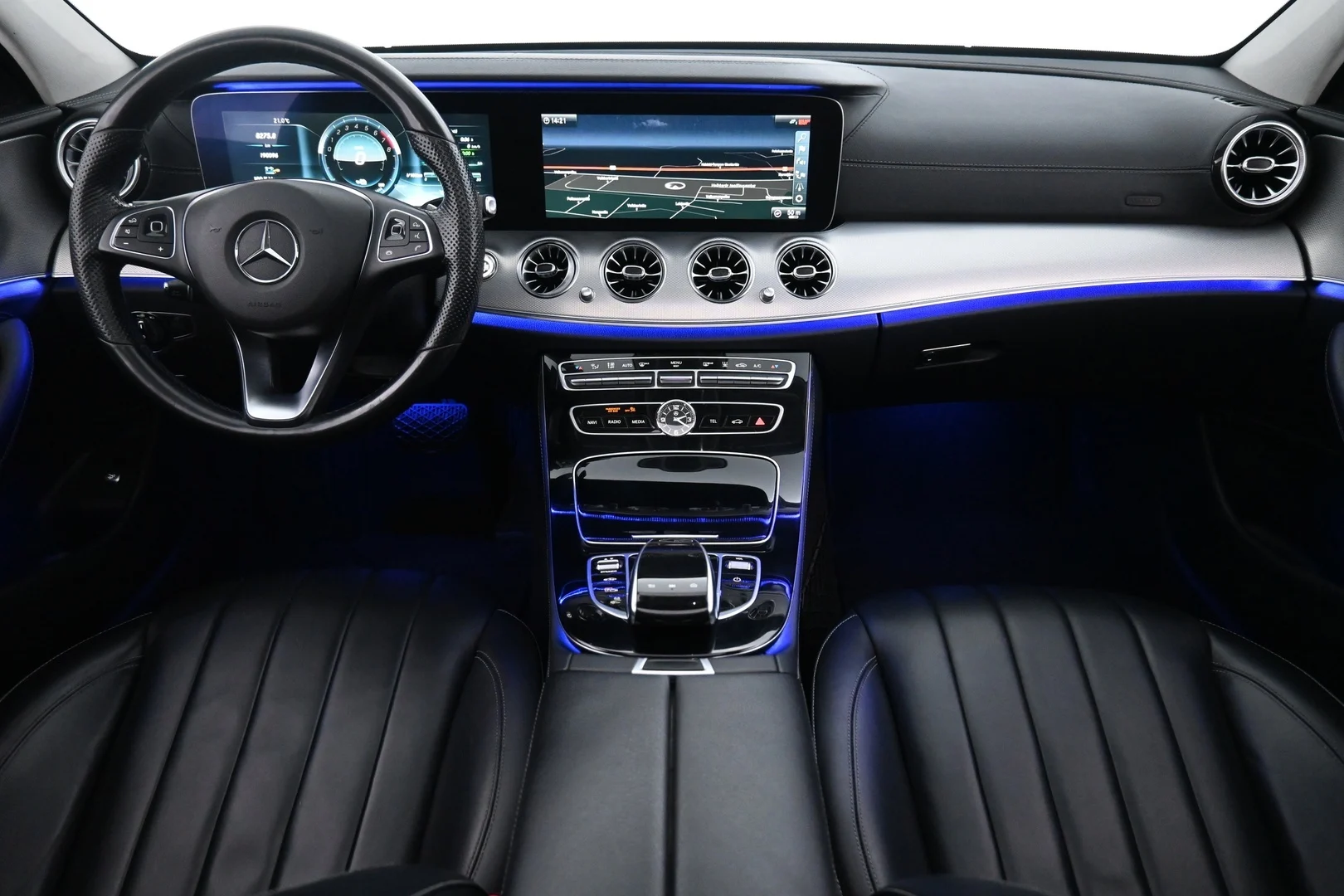 Car Image - 4N6BhU8ahzxI09MTIzBx4S