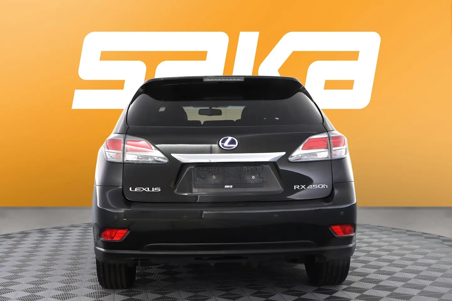 Car Image - 4wtU29RGguBYnfXaAIEGP6