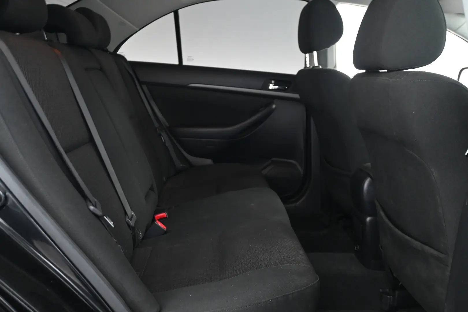 Car Image - 27vZu7Y7tqbDjfG2lt10zB