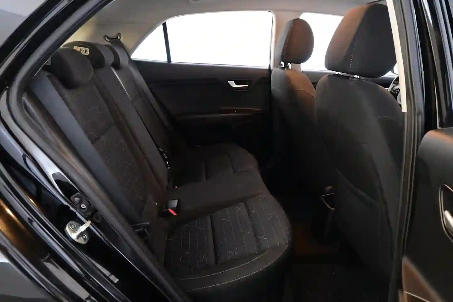 Car Image - 5UBscKeuTfZWGumxLLUOXI