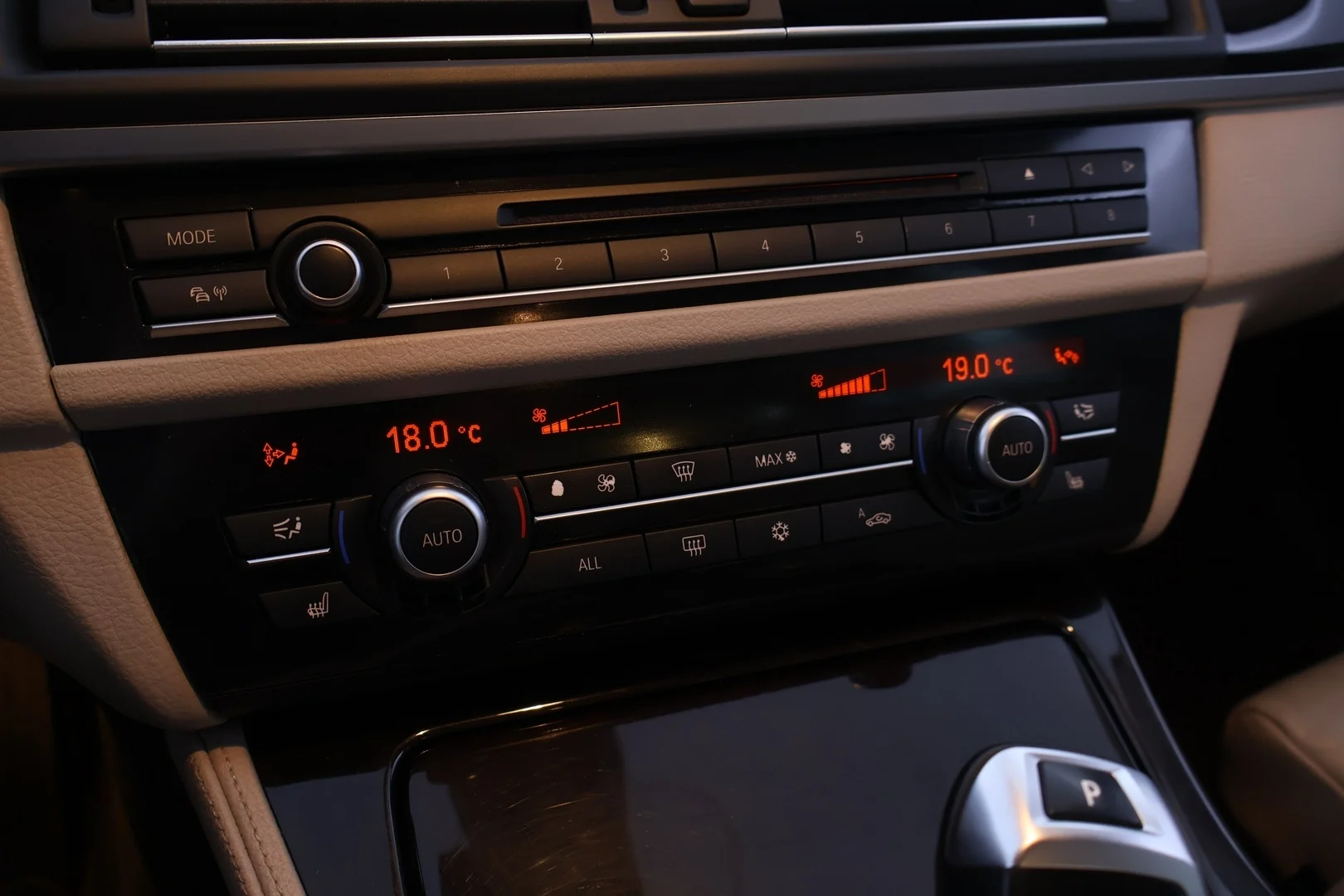 Car Image - 5DO3l30c8ctSOslON5KfWv