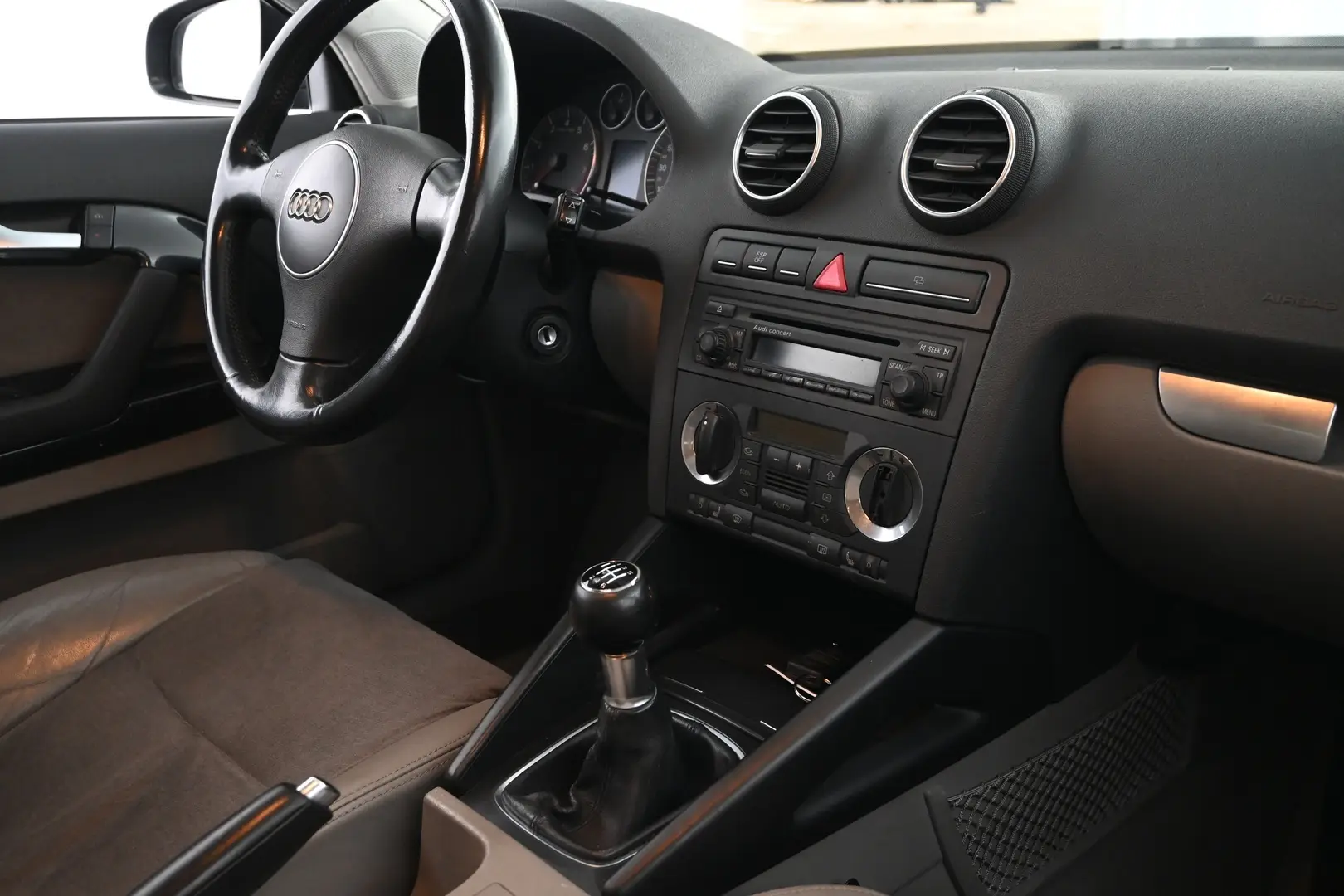 Car Image - 7rh0pmEEFnQ4pFPh6eILrL