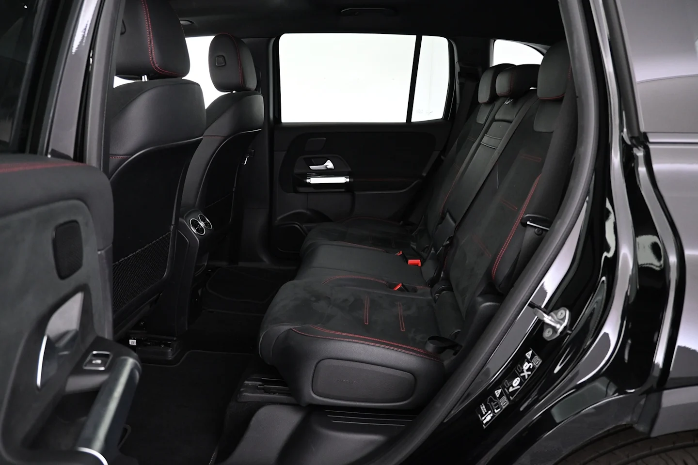 Car Image - mUAtiZxVe7UanAkErpDUX
