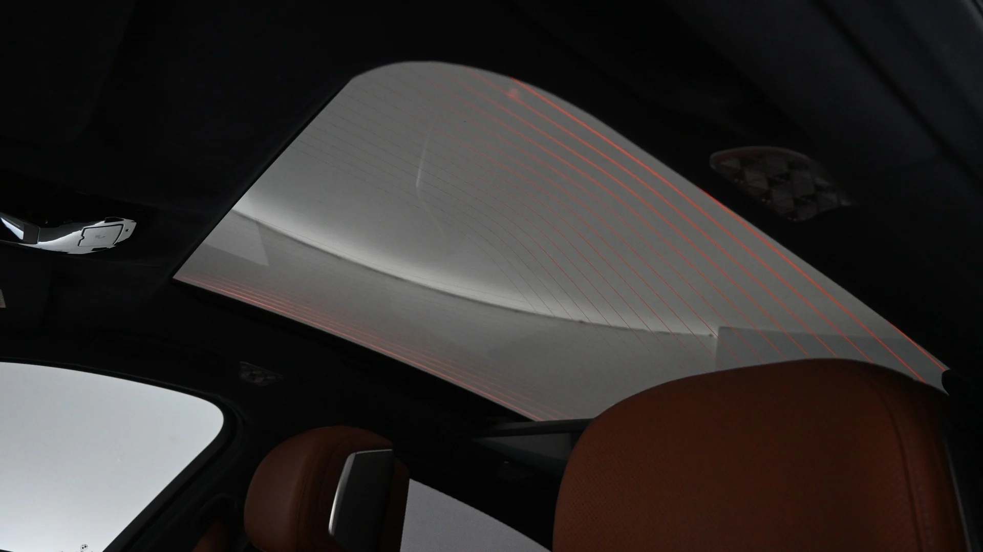 Car Image - 10nFTDhnnCghr4Sq4bAC6p