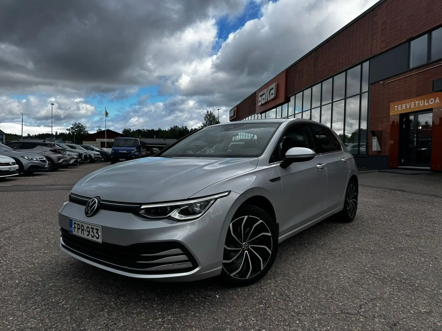 Car Image - XVr1lYyTnXYQmUAApIwv9