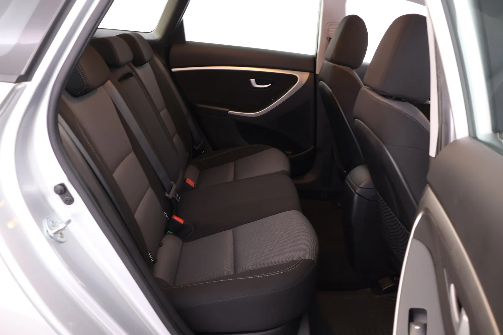 Car Image - USZcLpdPufuz5yi1TlbHN