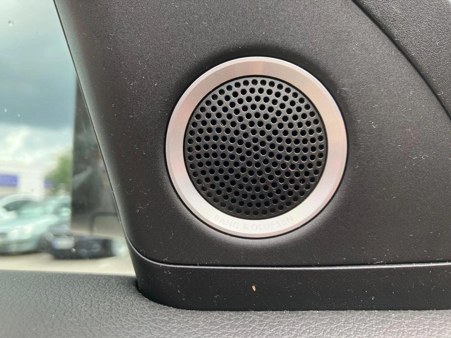 Car Image - 5REPqnjwyohZsLdfAYZXXD
