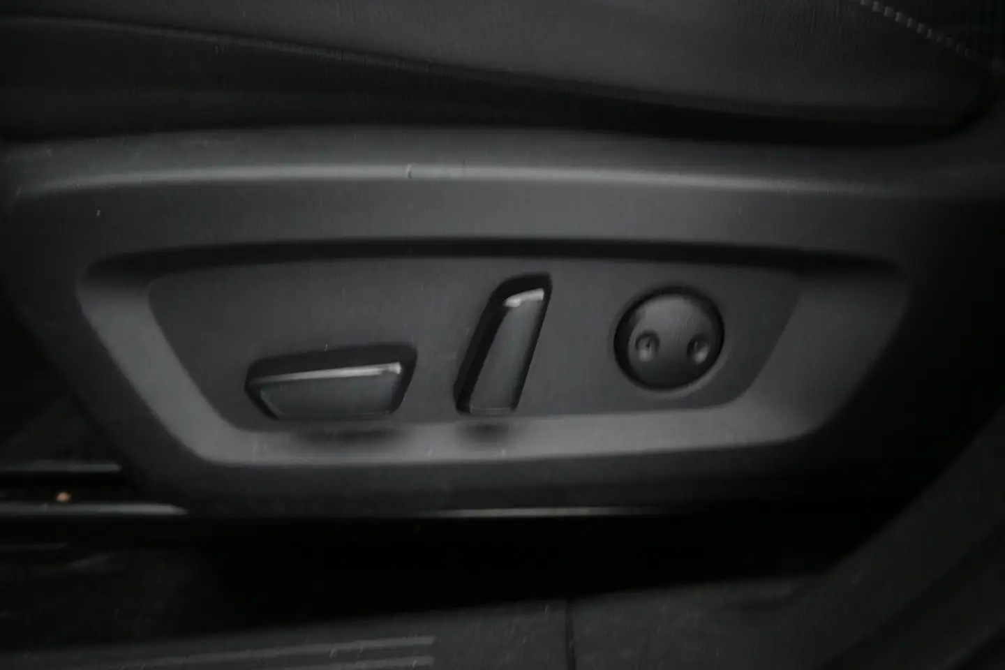 Car Image - 6lwoF4ud9Erh5lqiZNMmNv
