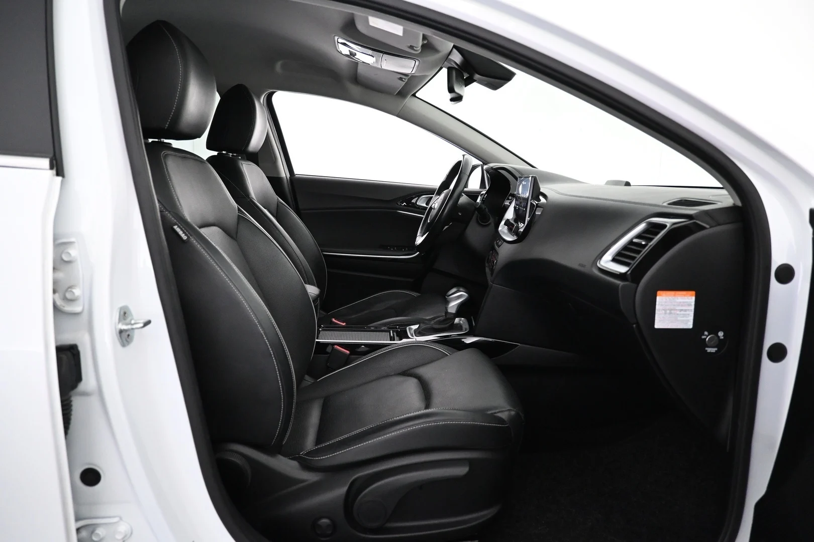 Car Image - MIKrd9A73NC8GoyEkoMG7