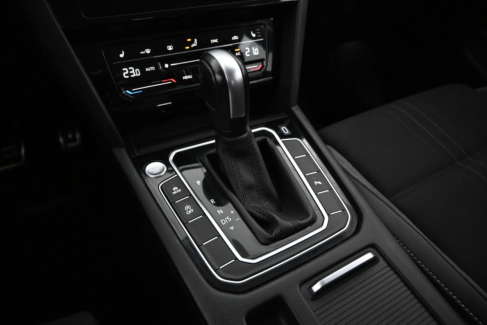 Car Image - 2JTnEZYd6C6Beq0T0ynYla